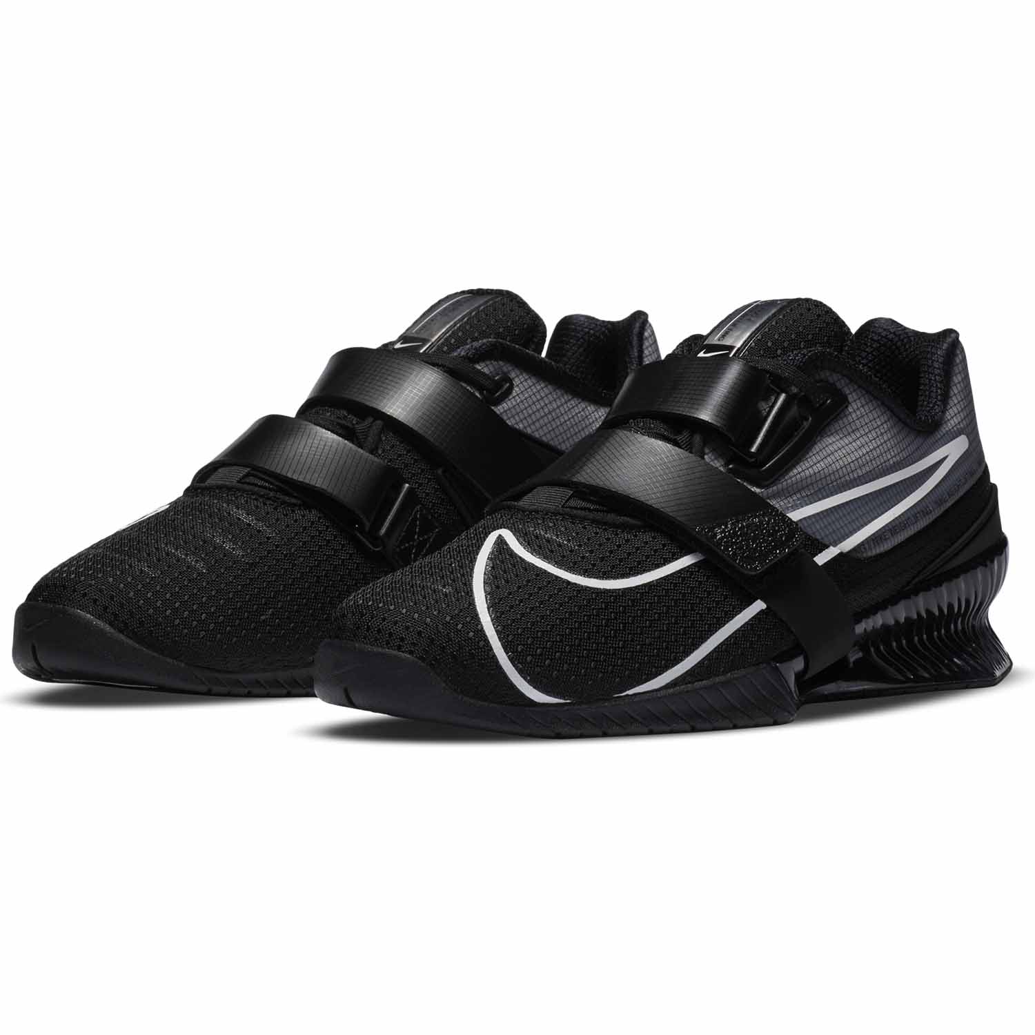 Weightlifting Shoes & Trainers. Nike CA