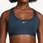 NIKE SWOOSH LIGHT<br>Sports Bra